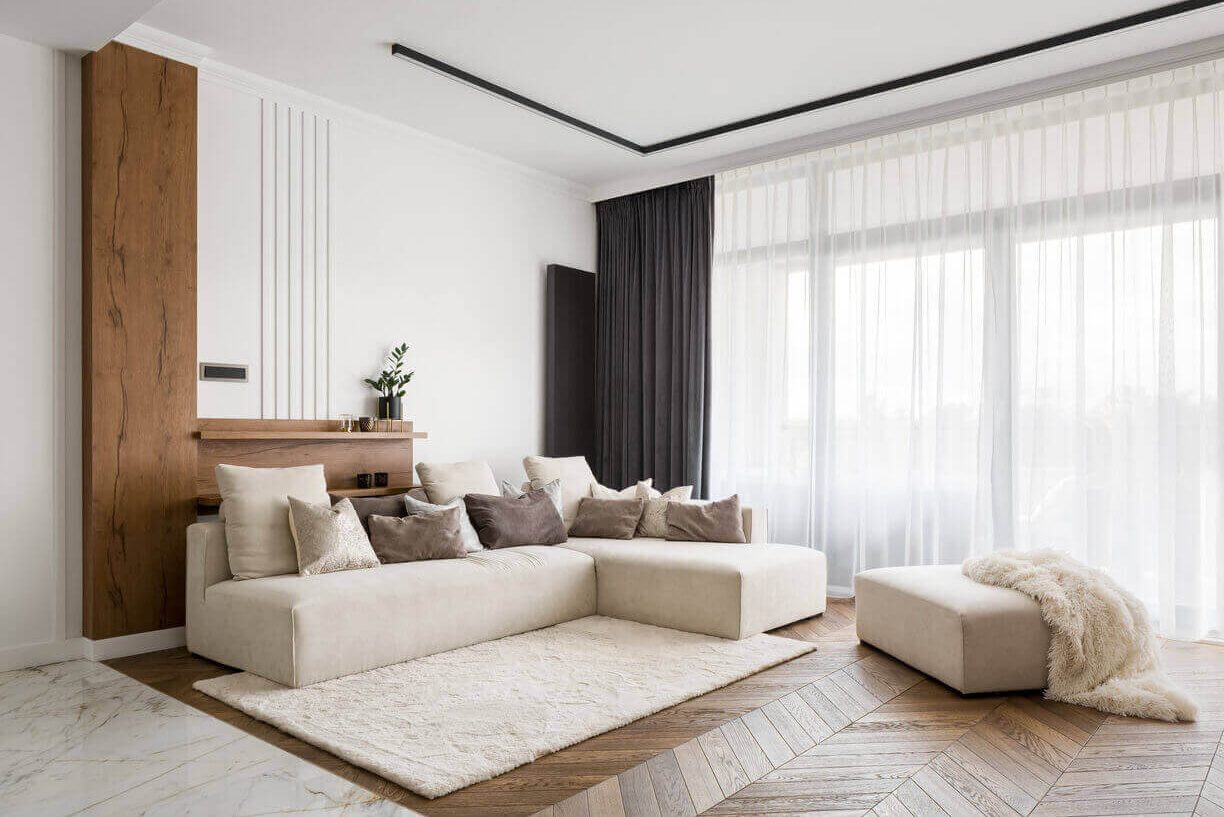 floor to ceiling curtains