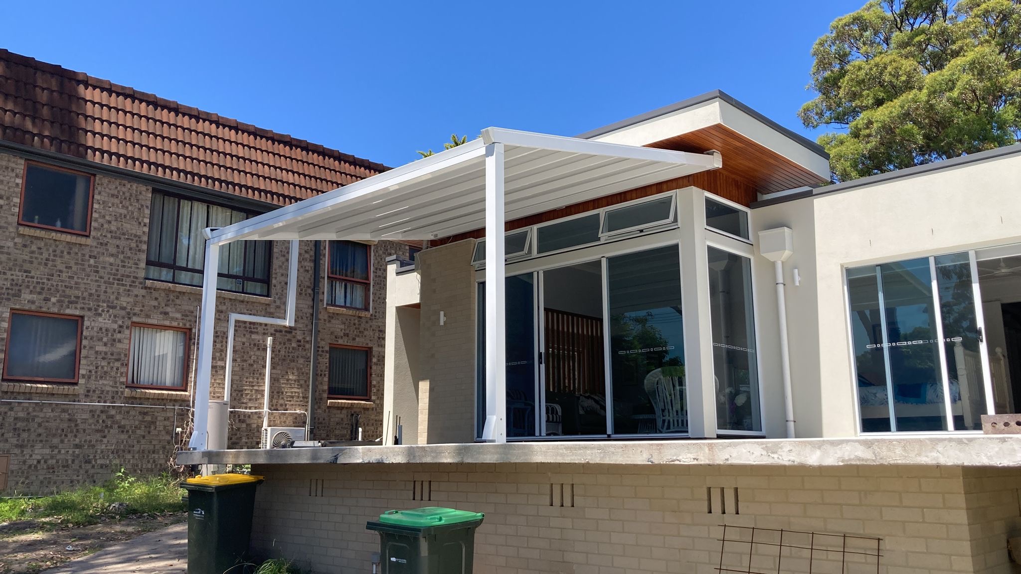 sintesi retractable roof