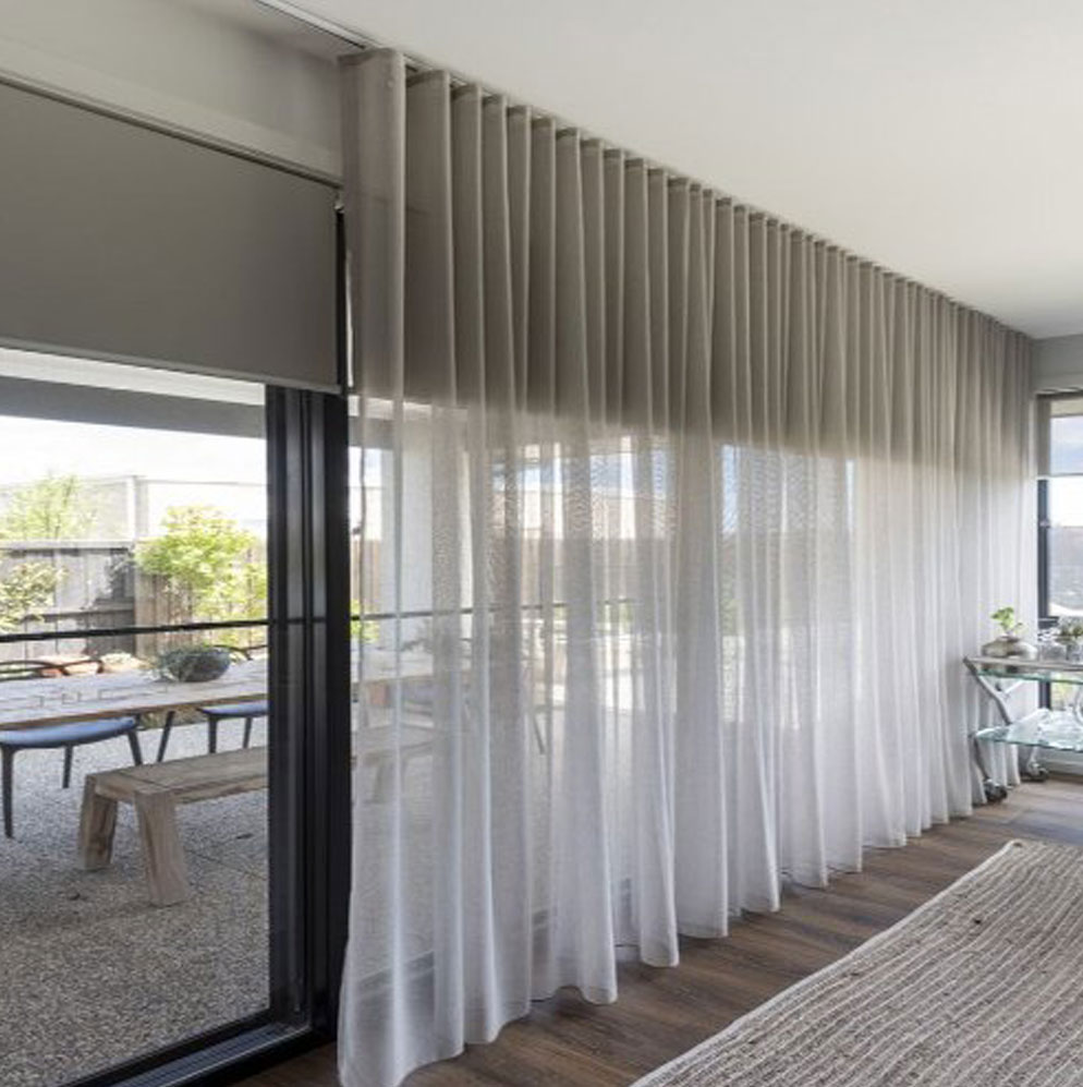 Blinds-with-sheers-grey